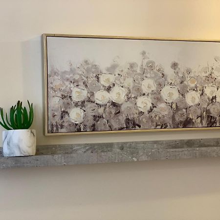 Modern Flat Apartment Watford  Ngoại thất bức ảnh